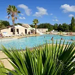 Tikayan Domaine Du Golfe De St Tropez - Maeva Grimaud