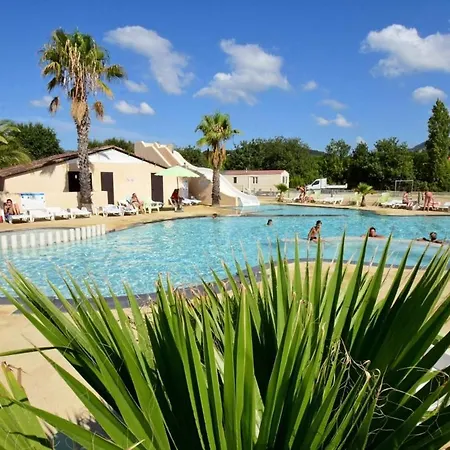 Tikayan Domaine Du Golfe De St Tropez - Maeva Grimaud